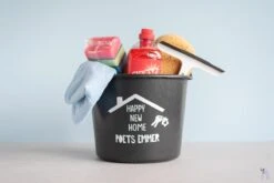 ByMi| Poetsemmer Happy New Home | Cadeautje Huis |Housewarming |Nieuwe Woning | Gepersonaliseerd -HG Schoonmaak Verkoop 1200x800 1